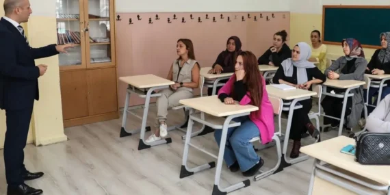 MEB'den Ailelere Yönelik 'Maarif Okulu' Programı
