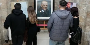 Tarihi Portreye Yogun Ilgi