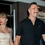 Taylor Swiftin Sevgilisi Travis Kelcenin Evi Soyuldu Magazin