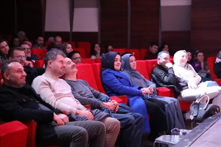 'Ayyar Hamza' İnegöllülerle buluştu güncel haberi