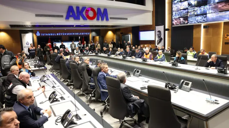 AKOM'dan turuncu kod! Kar kalınlığı 40 cm'i bulabilir güncel haberi