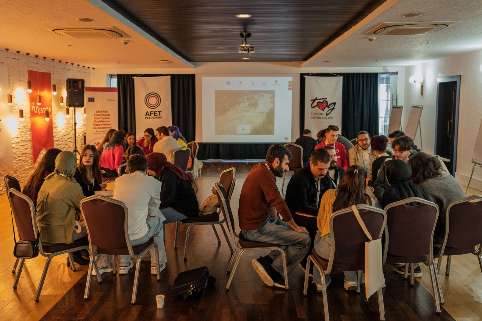 Afet Gönüllülüğü eğitimlerine Antalya'dan start güncel haberi