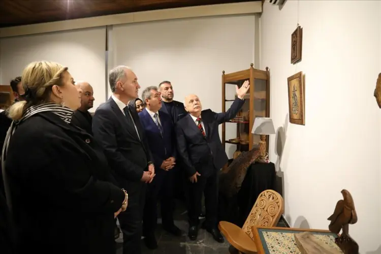 “Ahşap Ve Biz” sergisi Bursa İnegöl Kent Müzesinde açıldı güncel haberi