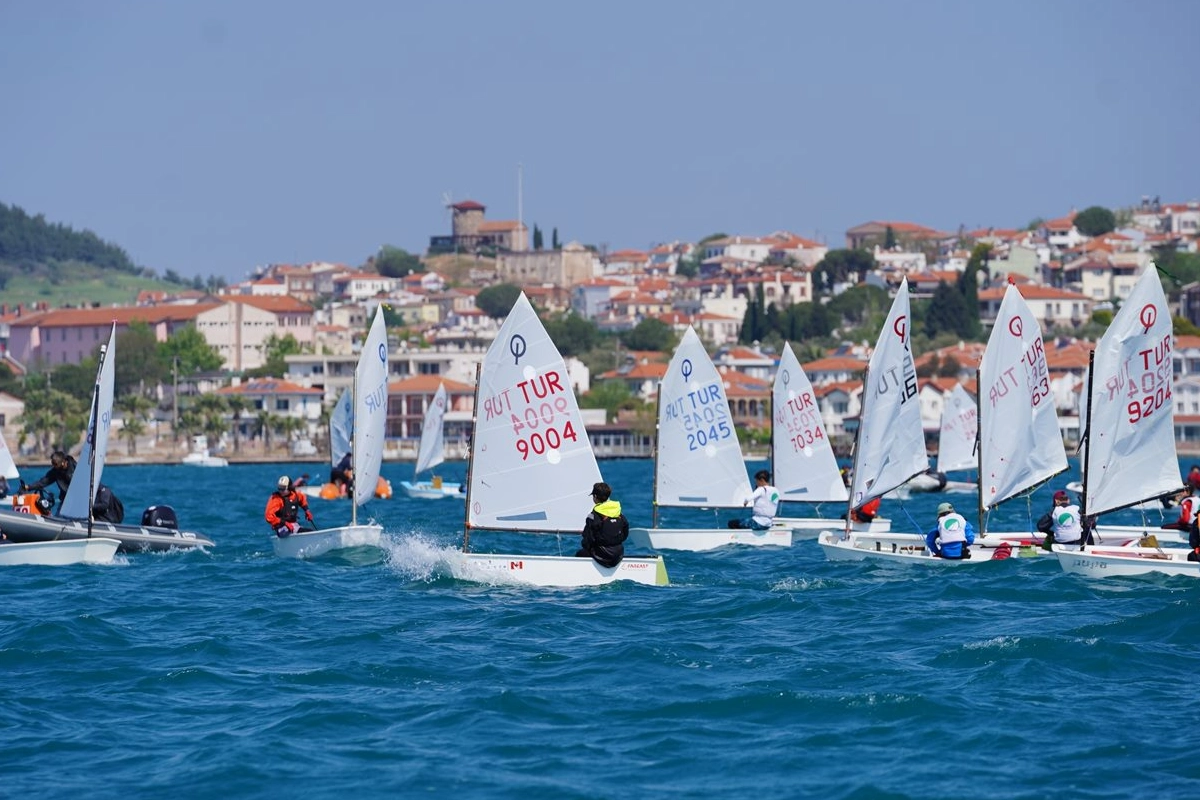 Ayvalık TYF yelken ligi 3. Ayak Yarışları’na ev sahipliği yapıyor güncel haberi