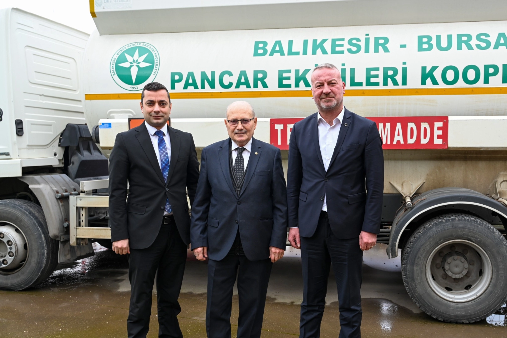 Bursa Karacabey Üretim ve İşletme Kooperatifi’ne 'Pancar Ekiciler'den destek güncel haberi