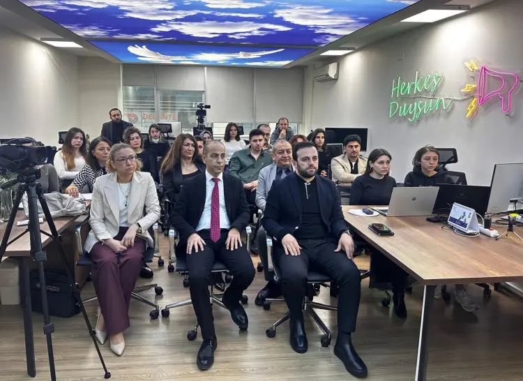 Bursa'da İletişim Başkanlığı'ndan Herkes Duysun Medya'ya 'etik' semineri güncel haberi