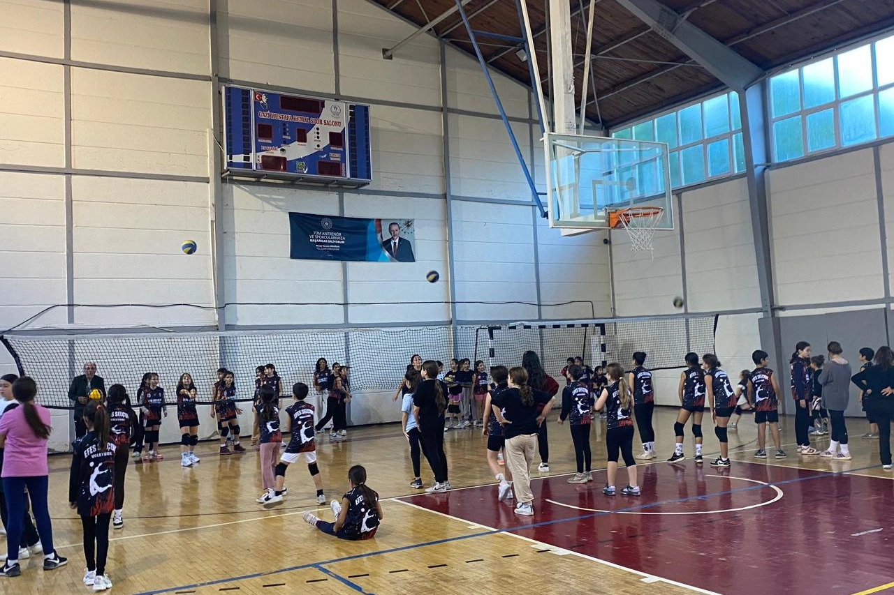 Çocuklar kışı sporla geçiriyor güncel haberi