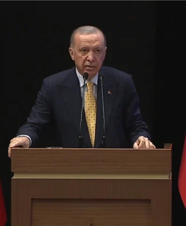 Cumhurbaşkanı Erdoğan'dan Özgür Özel'e sert sözler! Ayağını denk al! güncel haberi