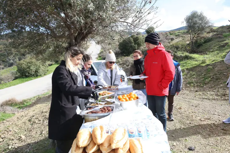 İzmir Güzelbahçe'de ders sonrası doğa keyfi güncel haberi