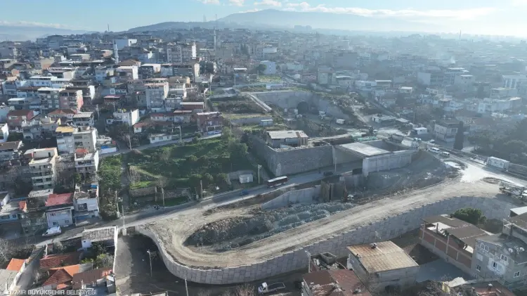 İzmir'deki o tünelde ışığa 210 metre kaldı güncel haberi