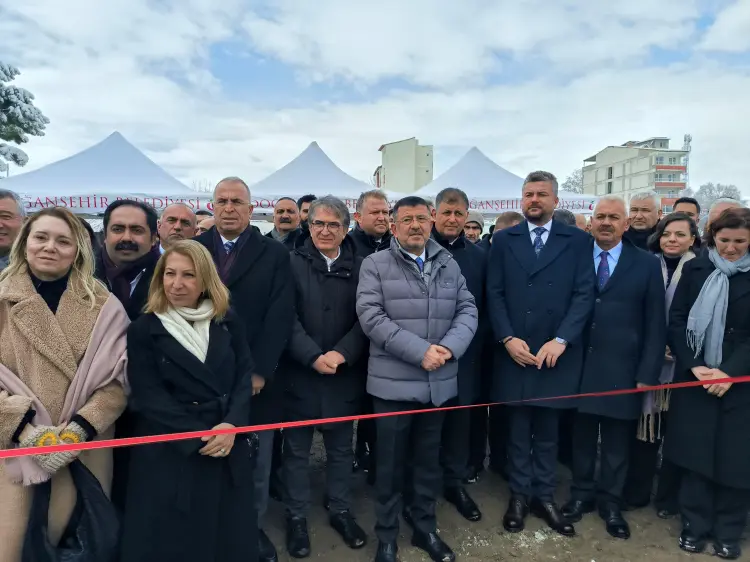 İzmir’den Malatya’ya destek: Kadın ve Gençlik Merkezi’nin temeli atıldı güncel haberi