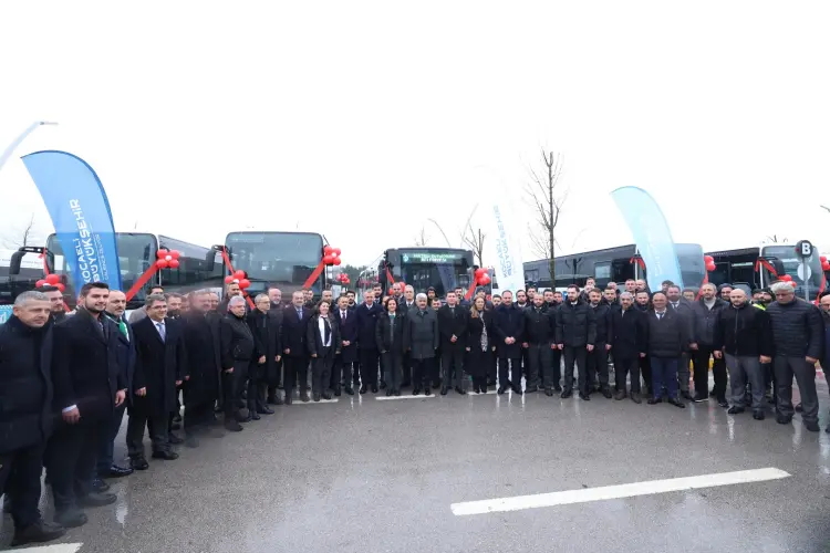 Kocaeli ulaşımına 27 yeni otobüs daha güncel haberi