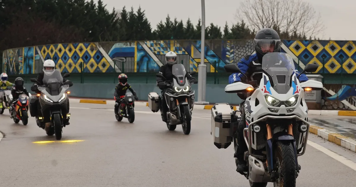 Kocaeli'de 'iki teker ruhu'na Büyükakın sürprizi! güncel haberi