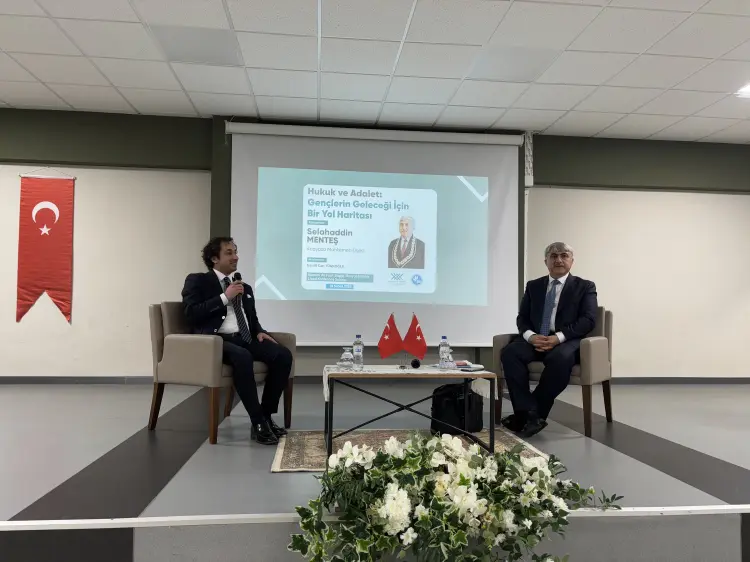 Kocaeli'de hukuk ve adalet üzerine kapsamlı söyleşi güncel haberi