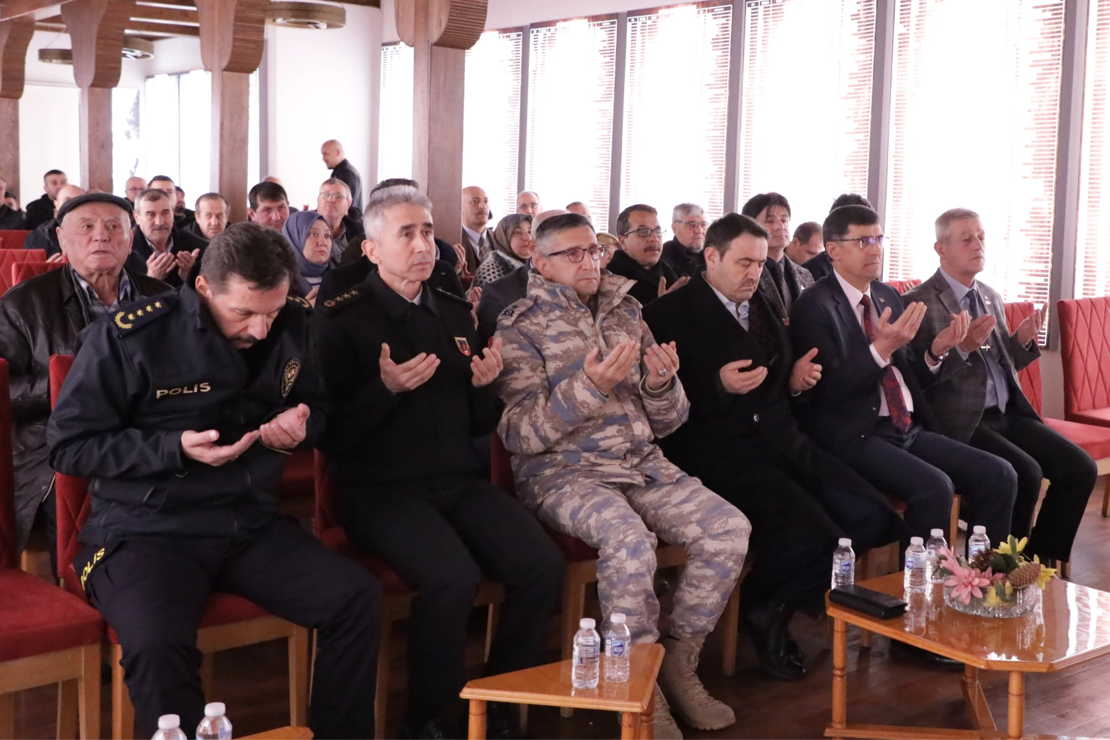 Kütahya'da şehitler ve gaziler için dua güncel haberi
