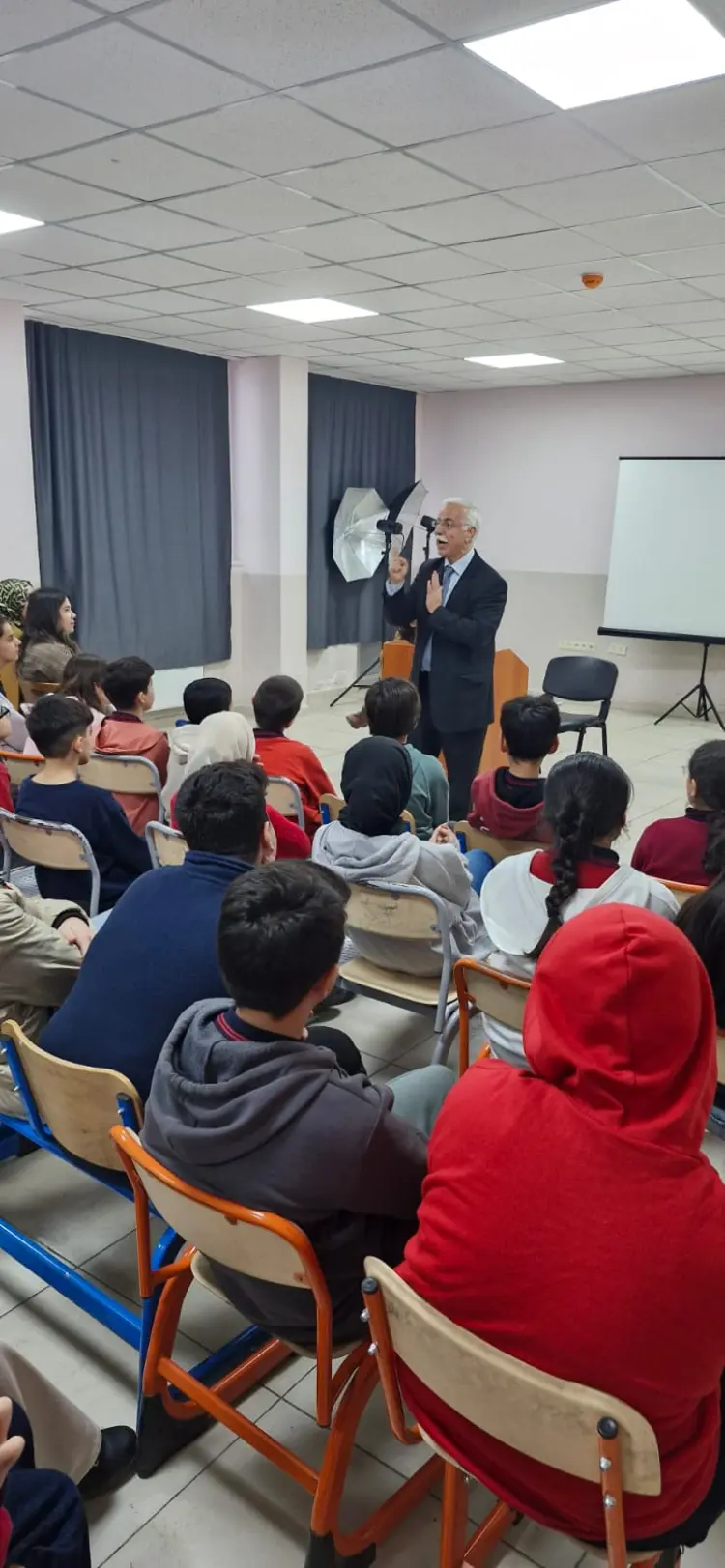 Mardin'de öğrencilere 'Matematik ve Yaşam' söyleşisi güncel haberi