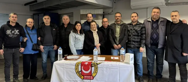 Mudanya Gazeteciler Derneği'nde nöbet değişimi güncel haberi