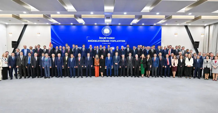 Bakan Tunç: İdari yargıda adaletin çıtasını yükselteceğiz haberi