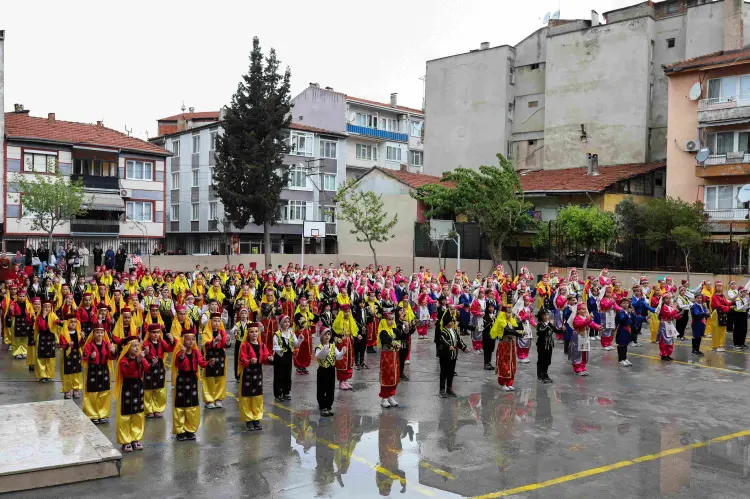 Bursa Gemlik 11 Eylül İlkokulu'nda sağlıklı yaşam rüzgârı haberi