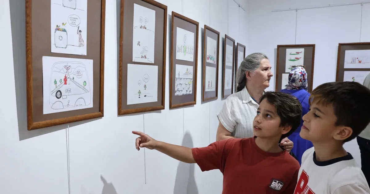 Bursa Nilüfer'de Karikatür Atölyesi'nde yıl sonu sergisi haberi