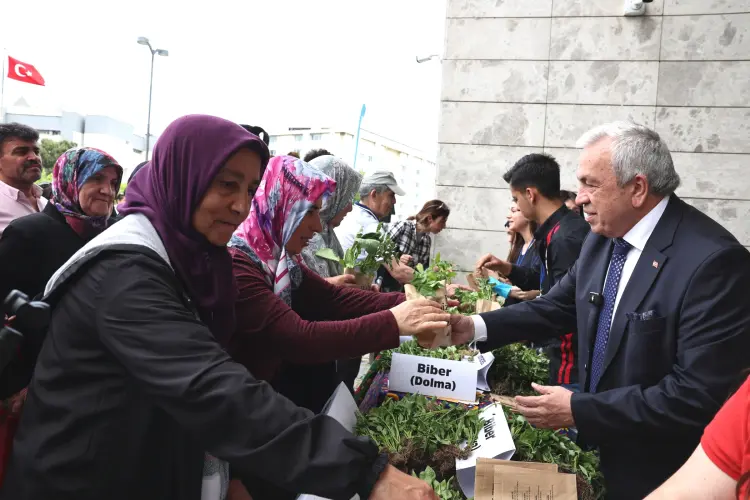 Bursa Nilüfer’de 310 bin fide vatandaşlarla buluşuyor haberi