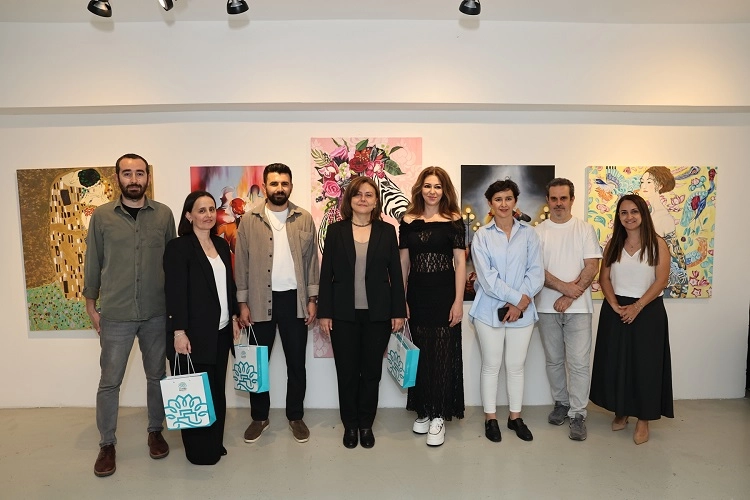 Bursa Nilüfer’de yetişkinlerin sergisi izlenime açıldı haberi