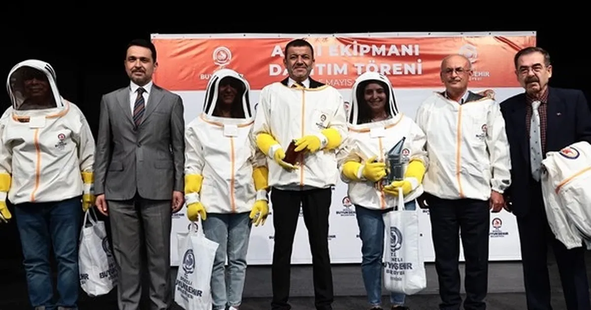 Denizli Büyükşehir’den arıcılığa altın dokunuş haberi