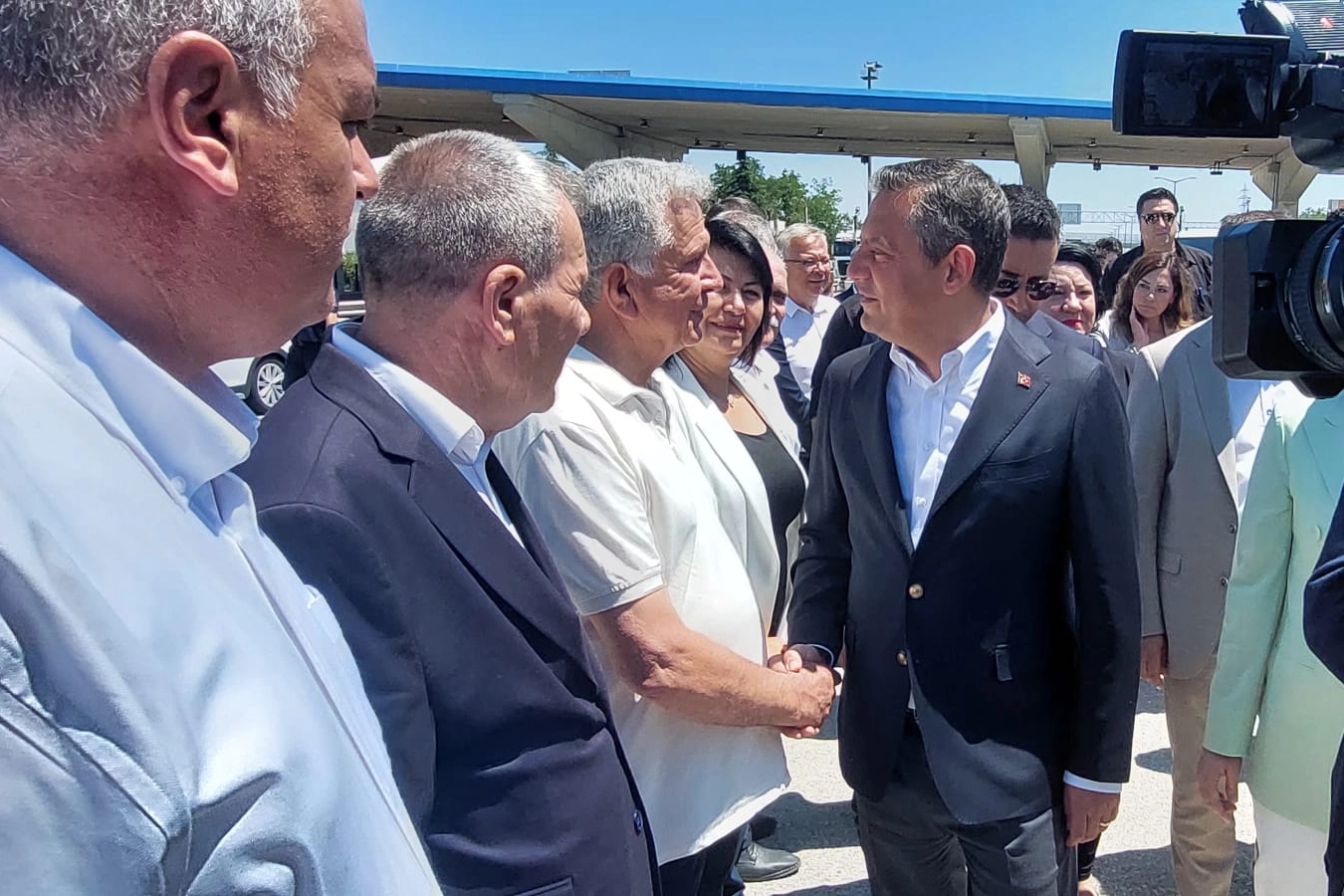 Oğuz’dan Özgür Özel’e destek açıklaması haberi